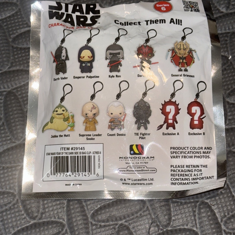 Star Wars Series 6 Dark Side Mystery Pack - Picture 2 of 2